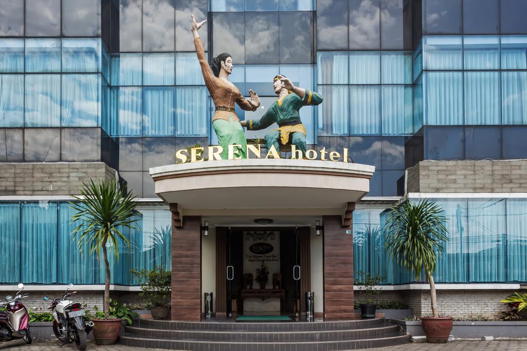 Serena Hotel Bandung Exteriör bild